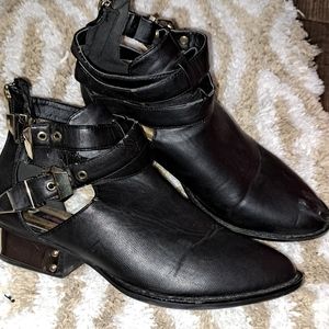 Dollhouse Ankle Booties
